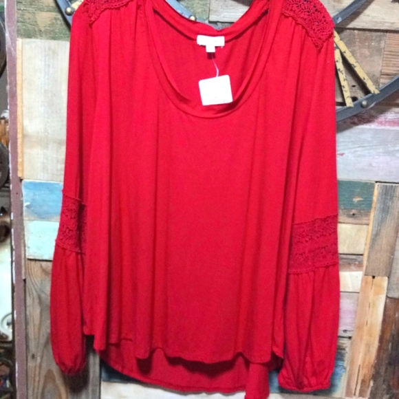 Women's Red Lace Detail Top - Picture 1 of 5